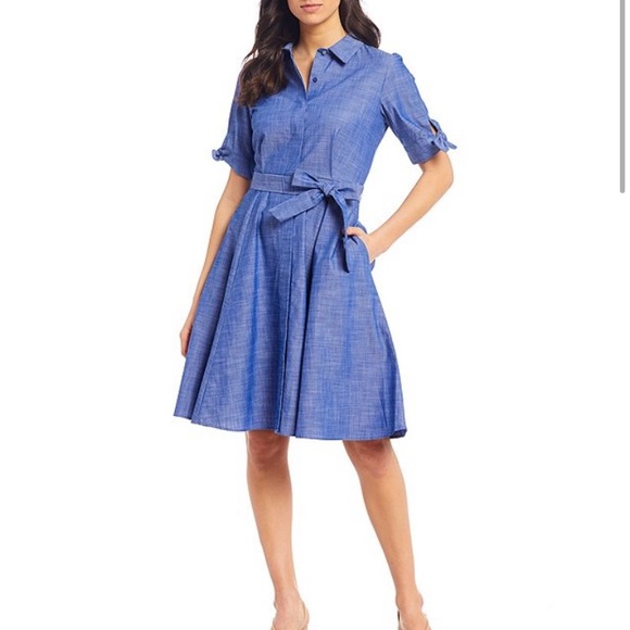 Calvin Klein Dresses & Skirts - Light Denim Button Front Short Sleeve Shirt Dress